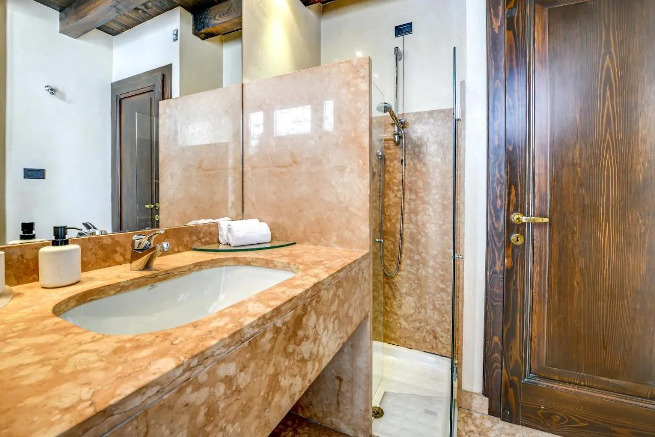 Prestige Suite Sirmione Pensión