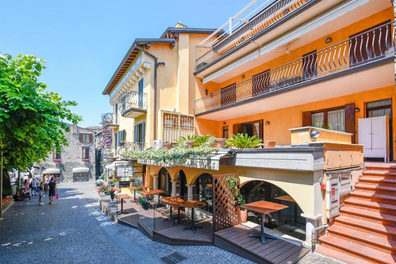 Guest house Prestige Suite Sirmione Italy