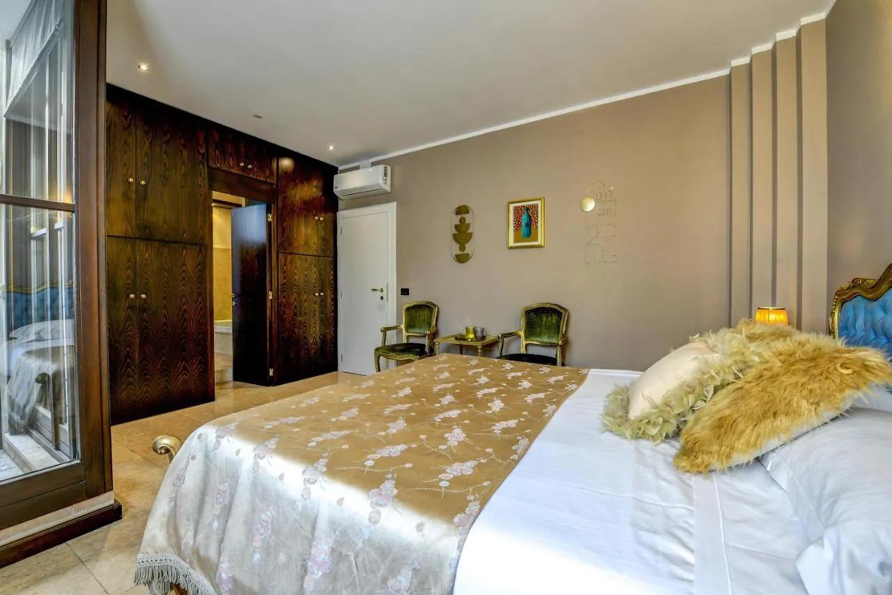 Prestige Suite Sirmione Italy